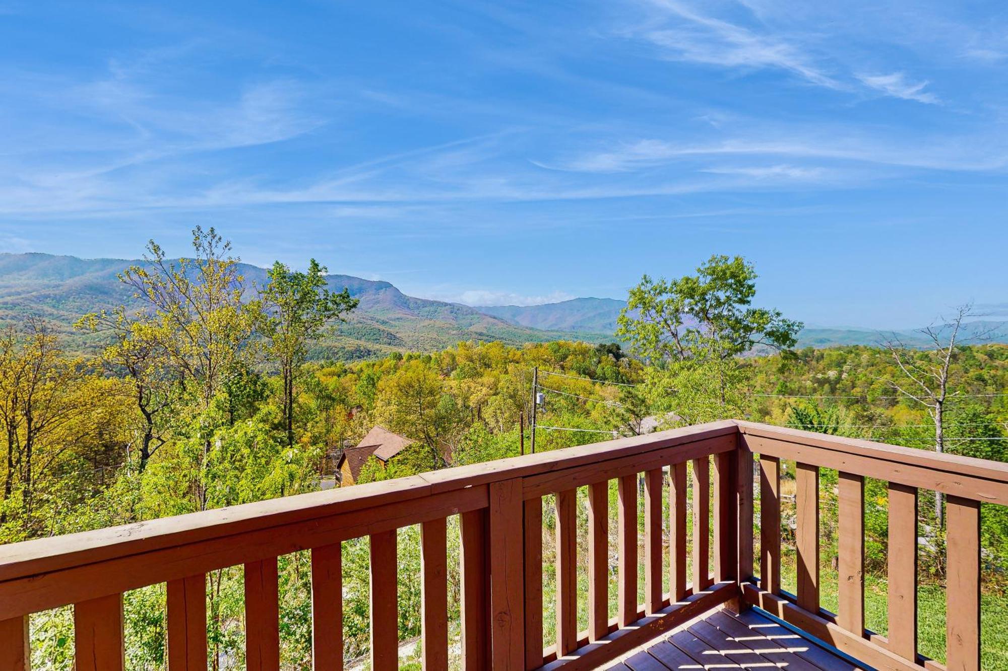 Shady Pines Villa Gatlinburg Exterior photo
